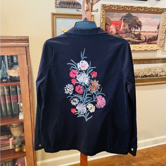 JustFab embroidered floral button jacket long sleeve pockets SZ M black pink - Picture 3 of 12